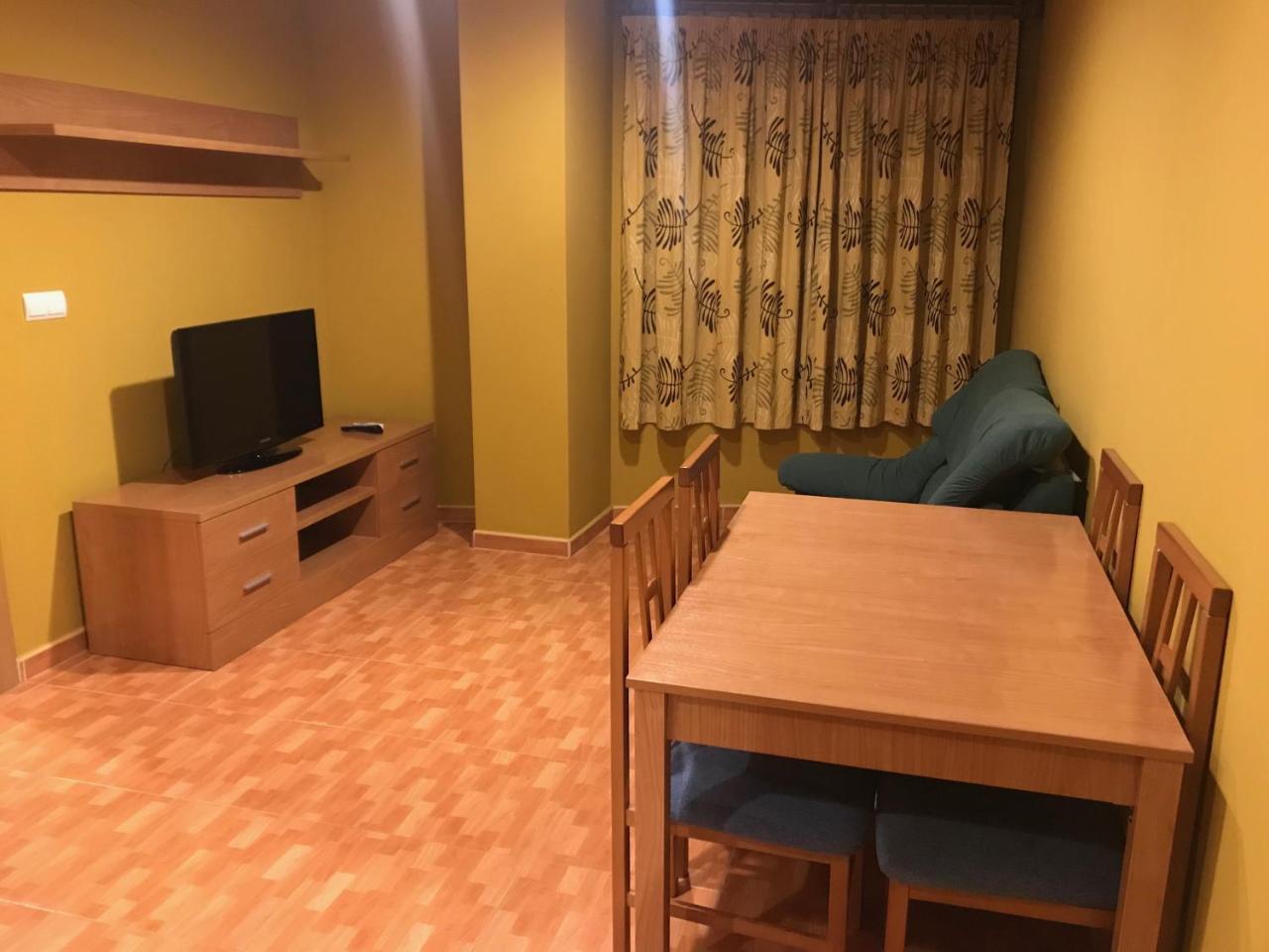 Apartamentos Duquesa Sierra Nevada Пинос Хенил Екстериор снимка